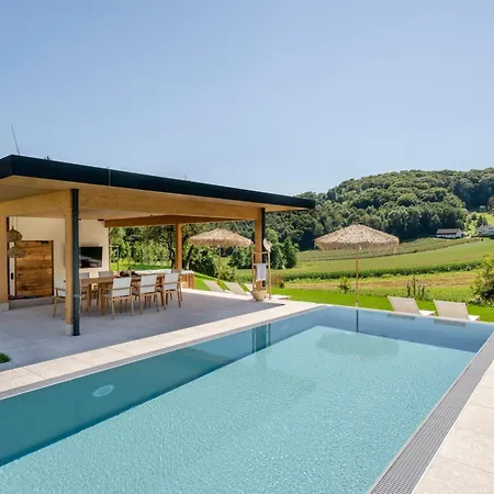 Julianhof Premium & Ferienhaus