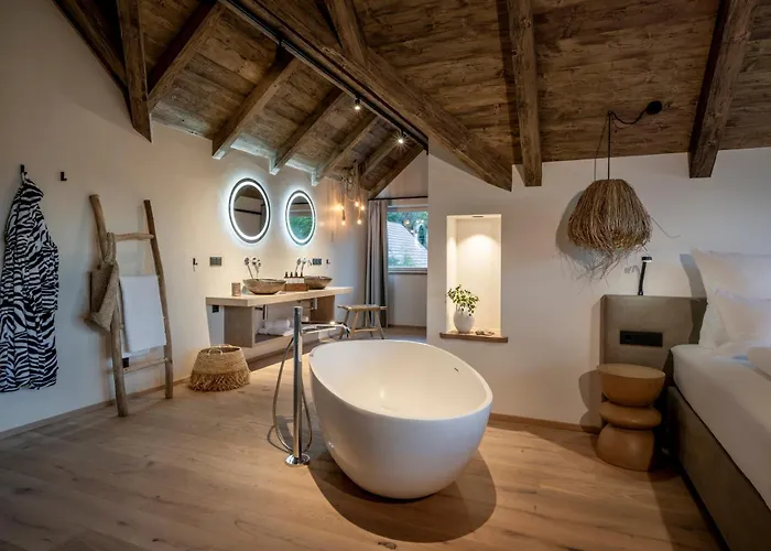 Julianhof Premium & 펜션 Straden